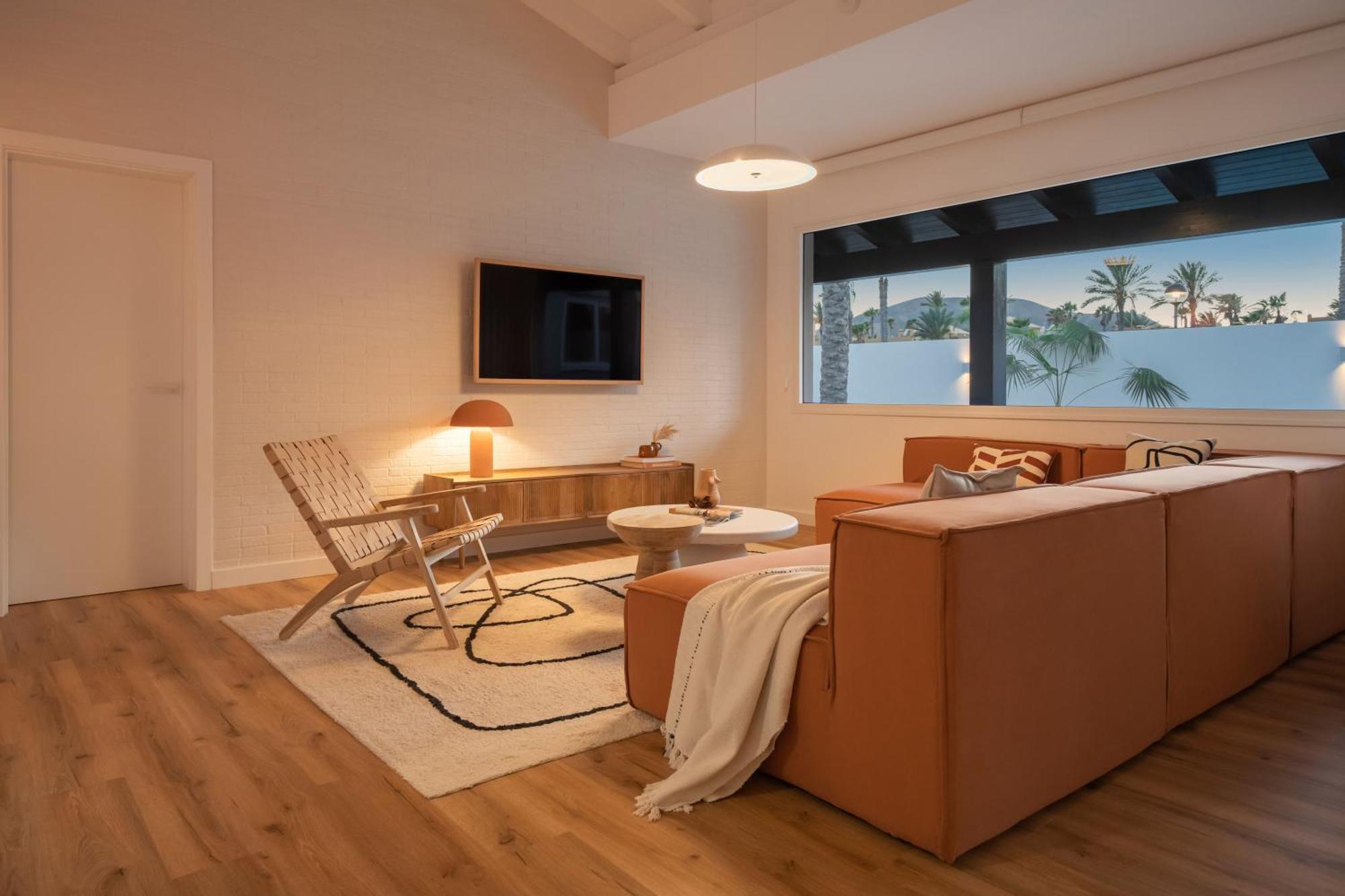 Villa Tropico - Design House With Pool In Corralejo Eksteriør billede
