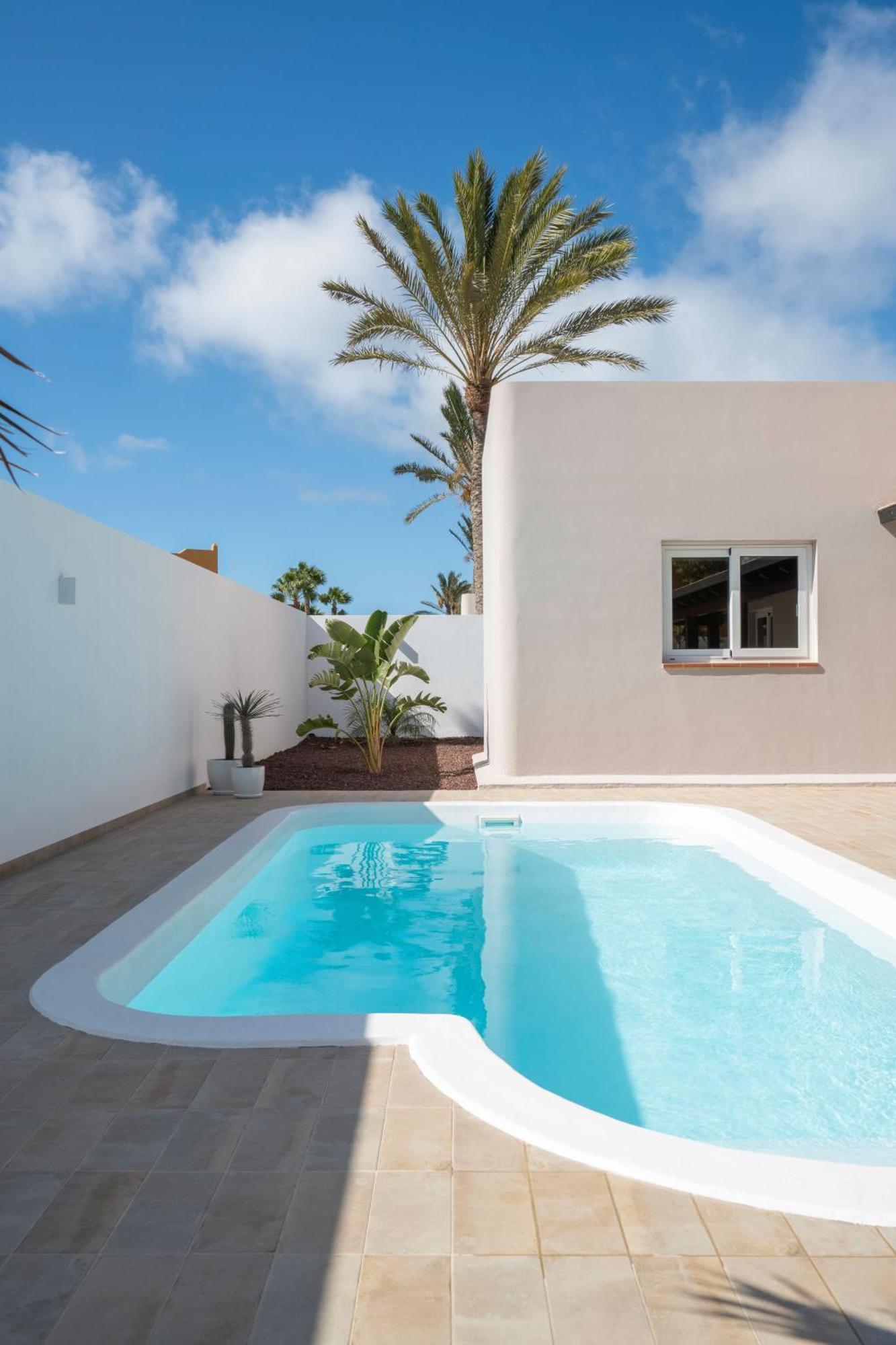 Villa Tropico - Design House With Pool In Corralejo Eksteriør billede