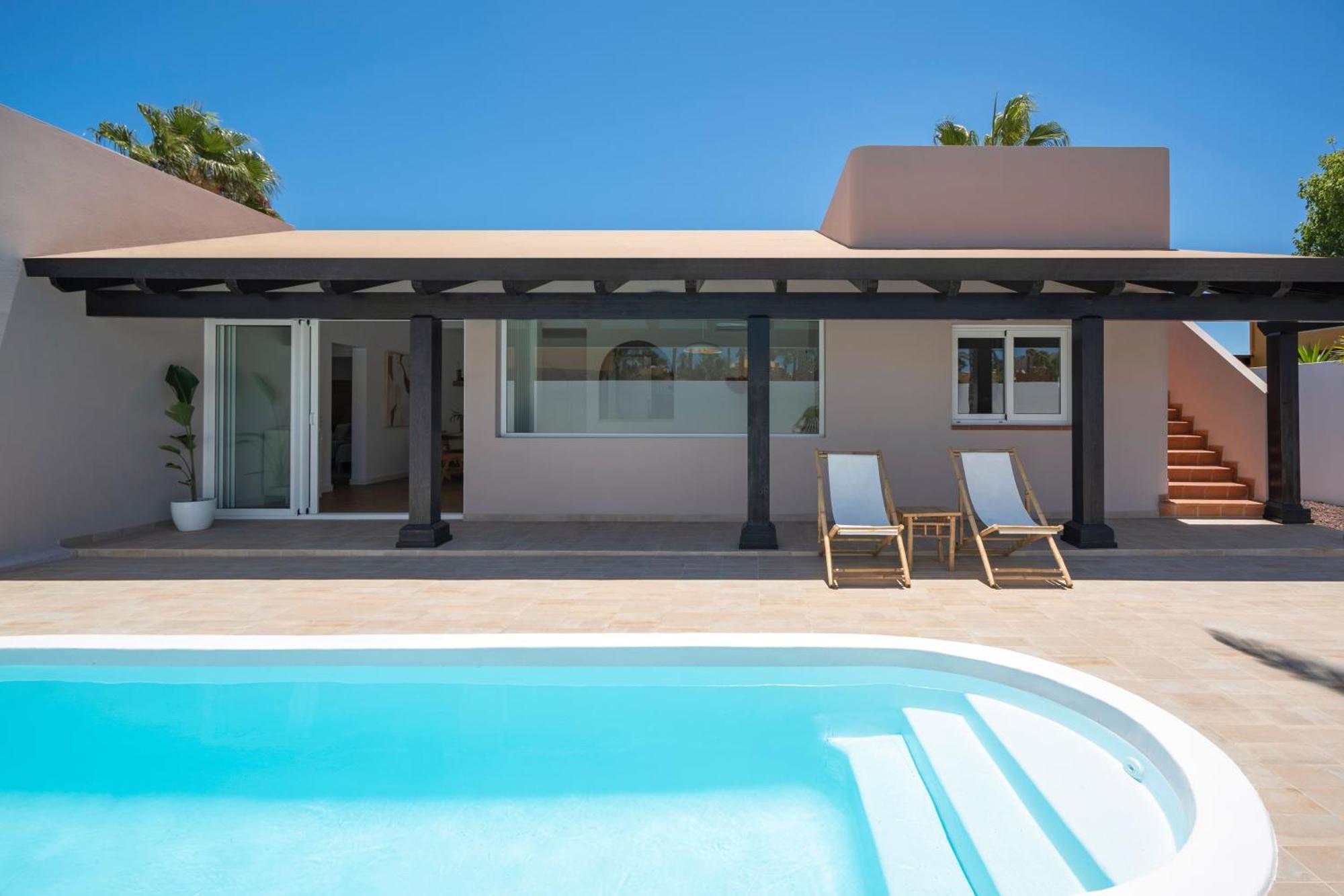 Villa Tropico - Design House With Pool In Corralejo Eksteriør billede